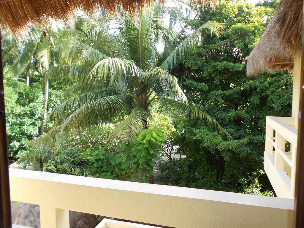 Sea Wind Resort Balabag  Room photo